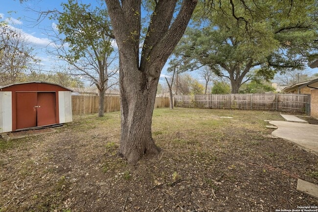 Building Photo - 4627 Allegheny Dr