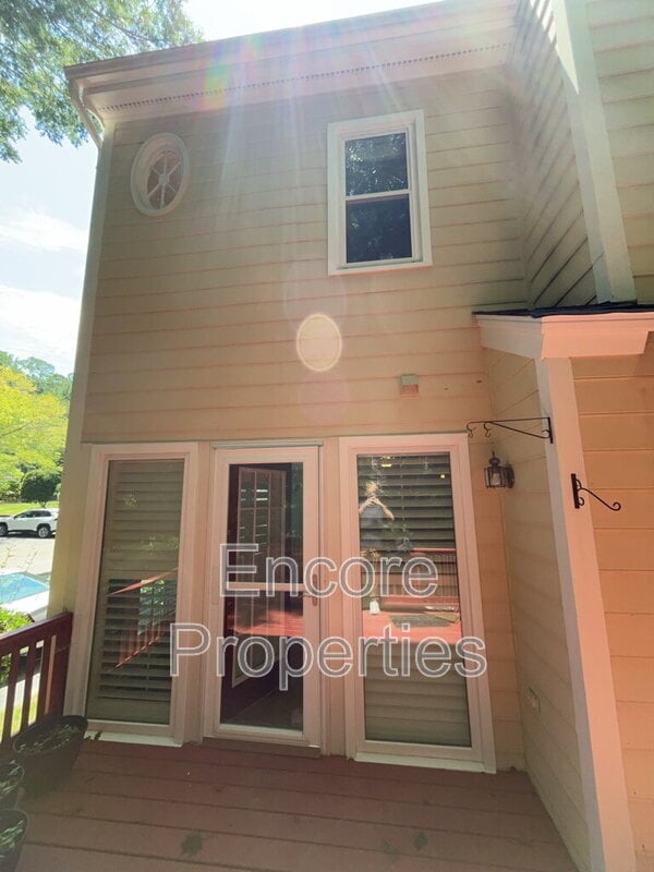 Building Photo - 6740 Olde Province Ct