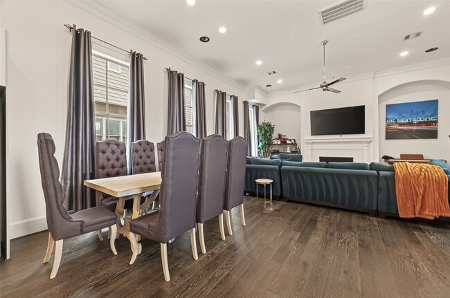 Building Photo - 2506 McKinney St