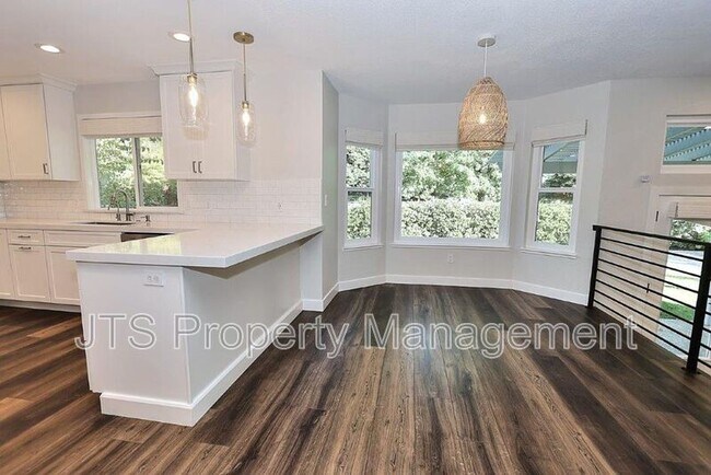 Building Photo - 2696 Prestwick Dr