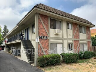 Building Photo - 14718 Sylvan St
