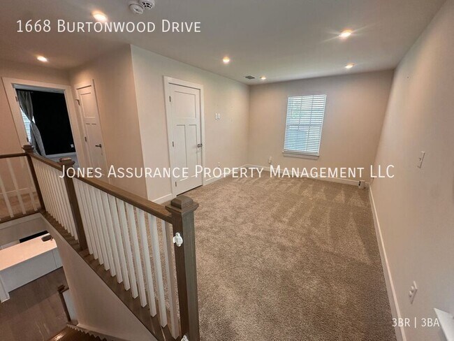 Building Photo - 1668 Burtonwood Dr
