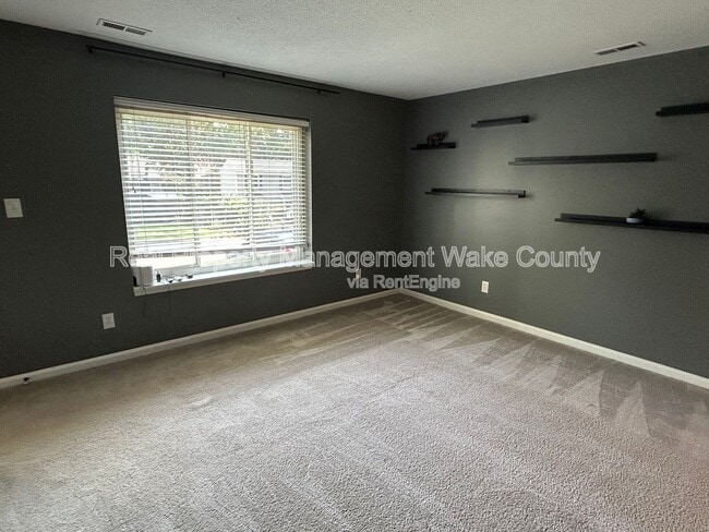 Building Photo - 2424 Tusket Ct