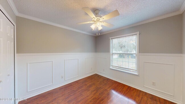 Building Photo - 1738 Chandelier Cir E