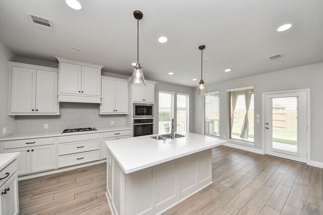 Building Photo - 6314 Cord Grass Ct
