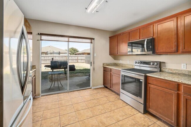 Building Photo - 120 Mallard Ln