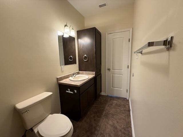 Building Photo - 1204 E Lyon St