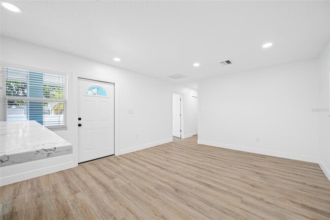 Building Photo - 255 37th St N