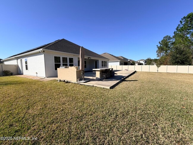 Building Photo - 26 Antila Wy.