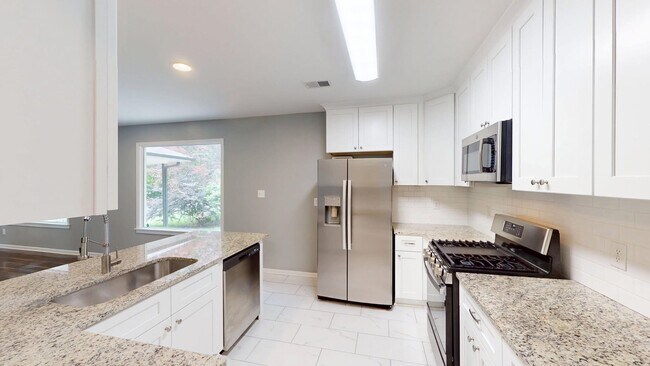 Building Photo - 3573 Galloway Ave