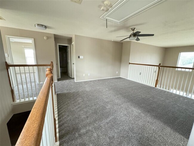 Building Photo - 5015 BridgeValley Ct