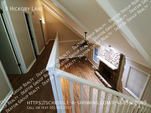 Building Photo - 8 Hickory Ln