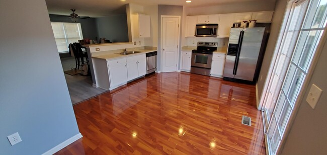 Kitchen - 6306 Marsh Wren Drive