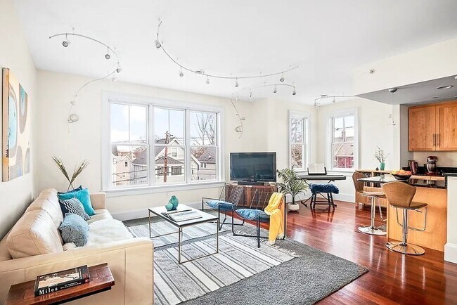 Building Photo - Rare Opportunity – Furnished, Spacious 2 B...