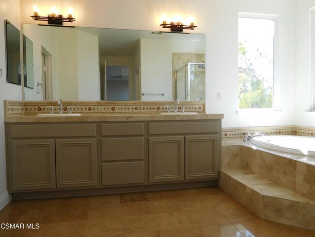 Building Photo - 20800 Sardinia Way