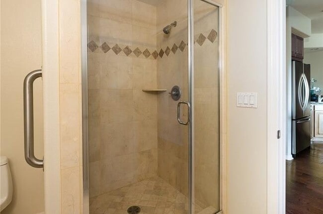 Building Photo - 21345 Hawthorne Blvd