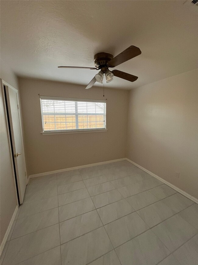 Building Photo - 21146 Northern Colony Ct