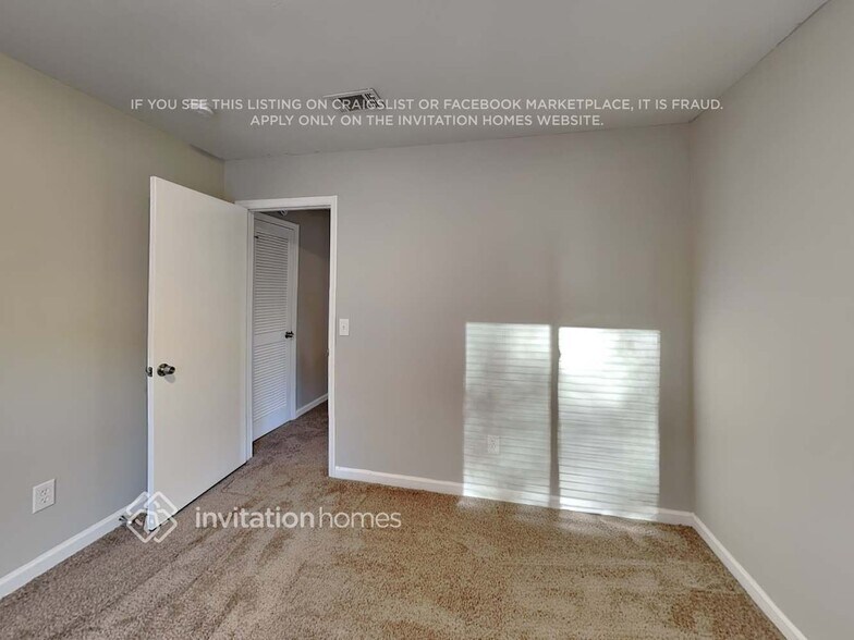 Building Photo - 2164 Cottage Ct