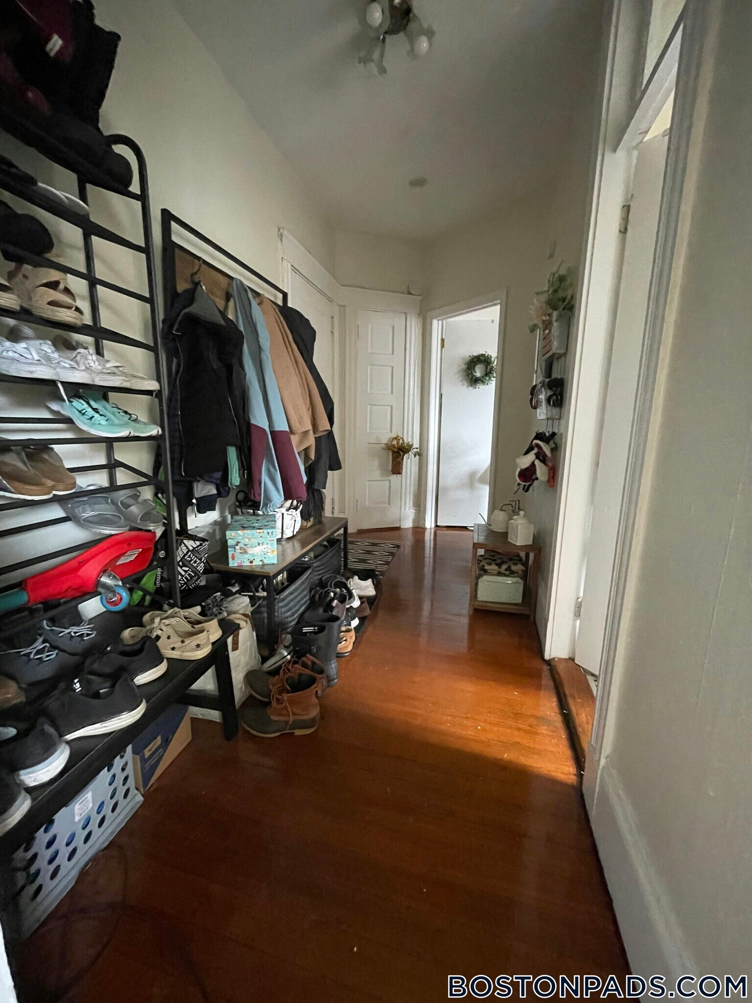 Building Photo - 208 Winthrop Rd