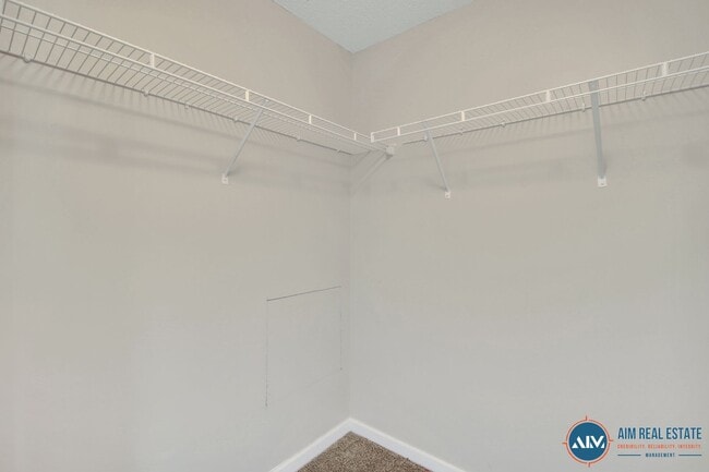 Building Photo - Charming Top-Floor Villa in The Reserve at...