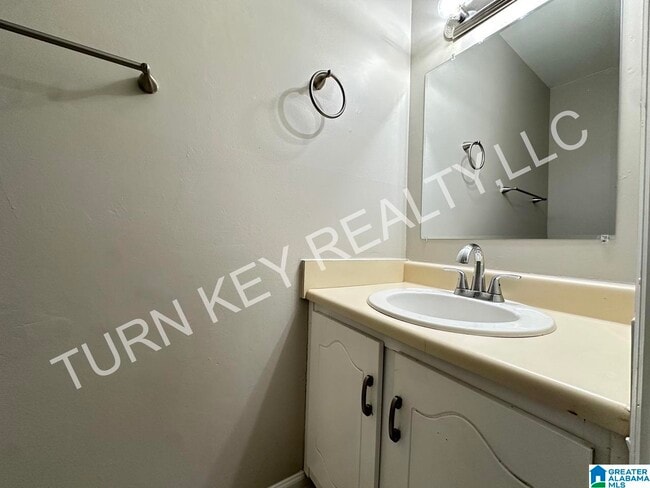 Building Photo - 3891 Overton Manor Trail