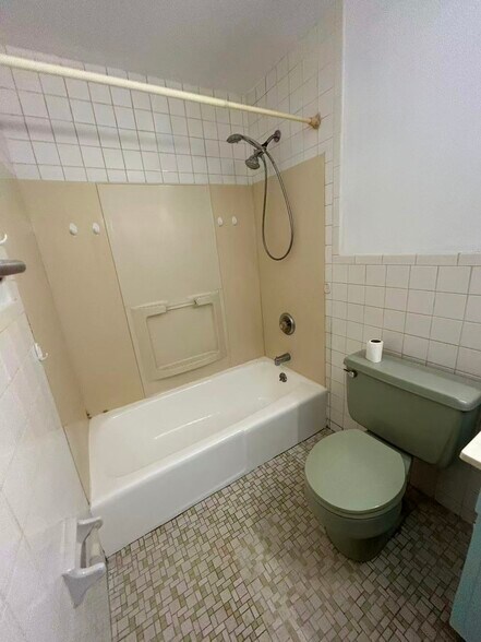 Building Photo - 5 Louisburg Sq