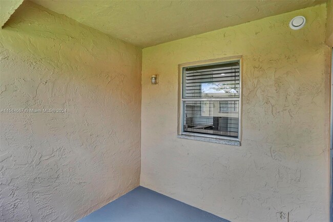 Building Photo - 4211 NW 19th St