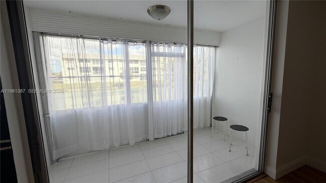 Building Photo - 8300 Sunrise Lakes Blvd