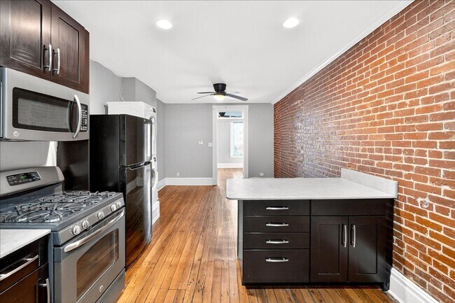 Building Photo - 2228 Gravois Ave