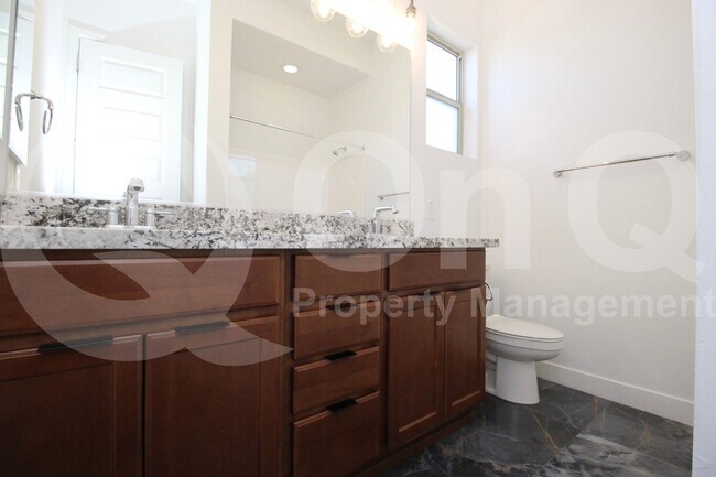 Building Photo - 22721 N 34th St