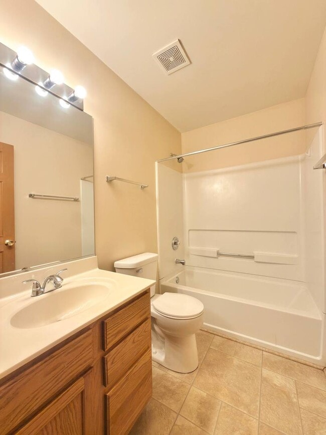 Building Photo - 3192 Ketch Ct