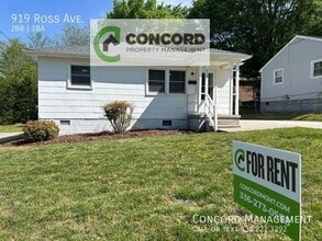 Building Photo - 919 Ross Ave