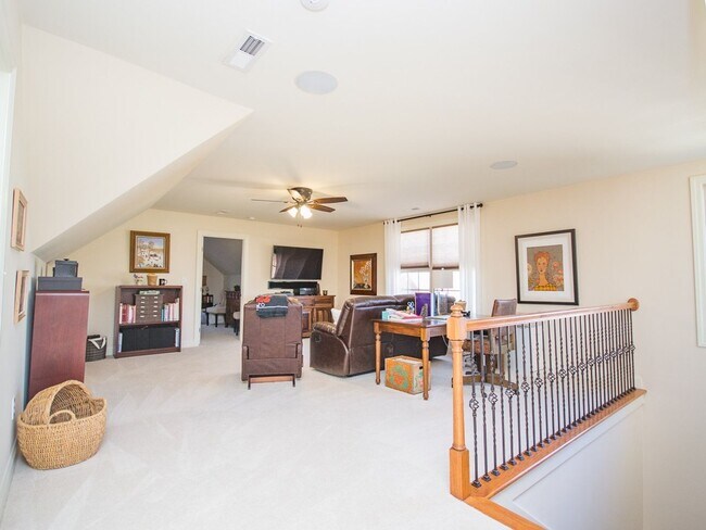 Building Photo - Lake Forest Subdivision. Enjoy all the ame...