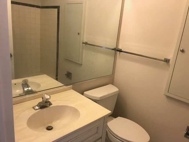 Building Photo - 3510 Astoria Ct