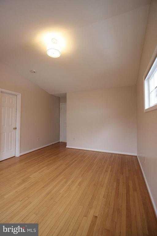 Building Photo - 243 Winter Walk Dr