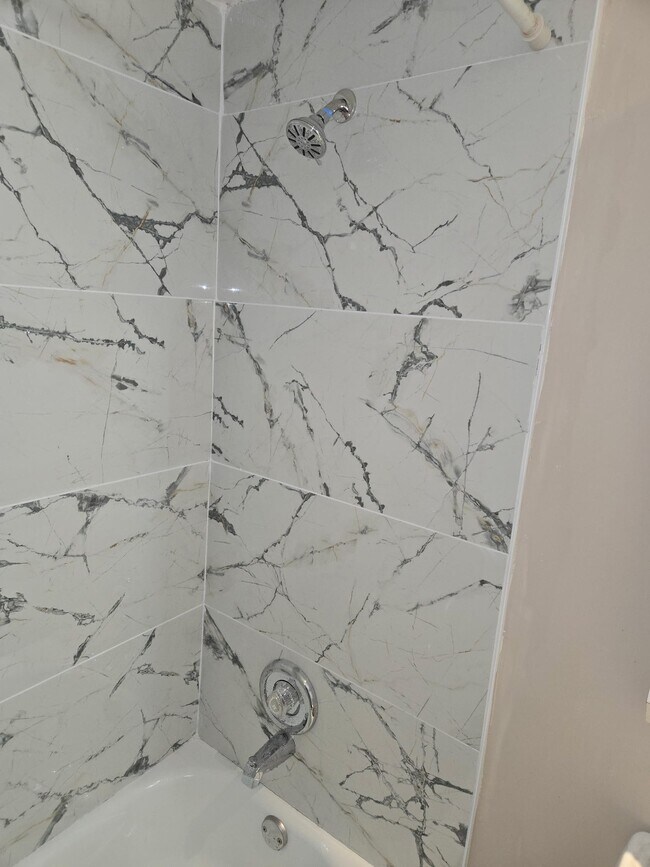 Building Photo - 2 E Dundee Quarter Dr