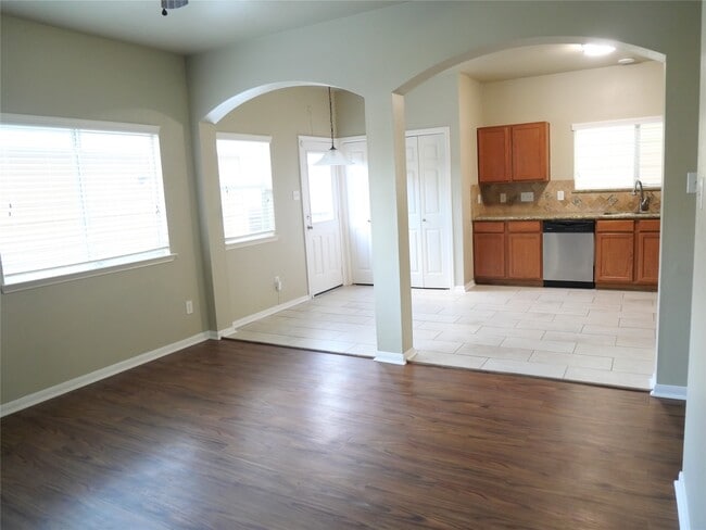 Building Photo - 1739 Nichole Woods Dr