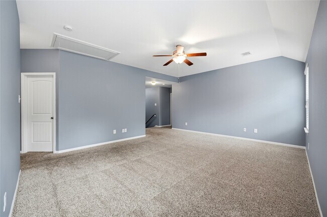 Building Photo - 10322 Urban Oak Trl