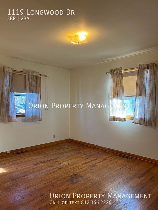 Building Photo - 1119 S Longwood Dr