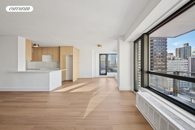 Building Photo - 501 E 87th St