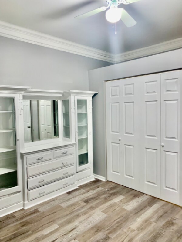 Building Photo - 6629 S Green St