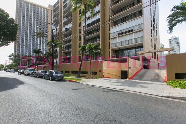 Building Photo - 250 ?Ohua Ave