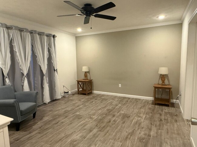 Building Photo - Quiet furnished retreat located in Erwin- Available NOW!