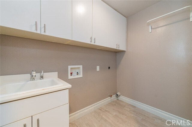 Building Photo - 52 Siena