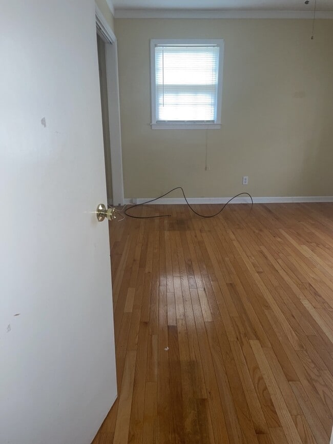 Building Photo - 2 Bedroom 2 Bathroom