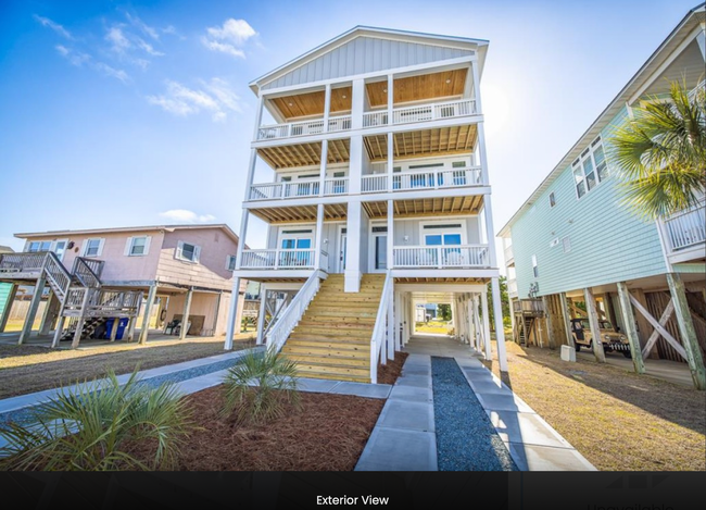 Building Photo - CAROLINA BEACH'S FINEST AVAILABLE FOR A WI...