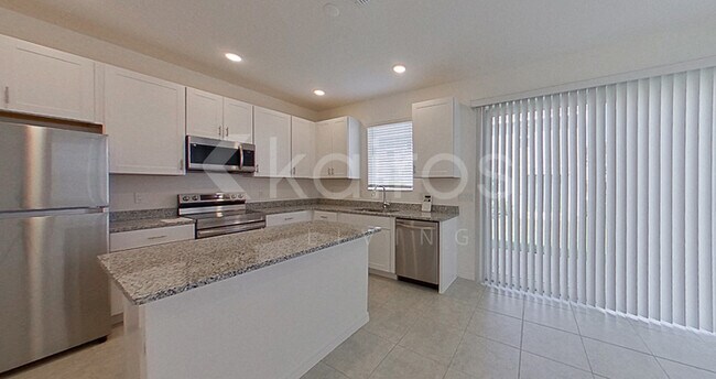Building Photo - 34163 Rogallo Ln