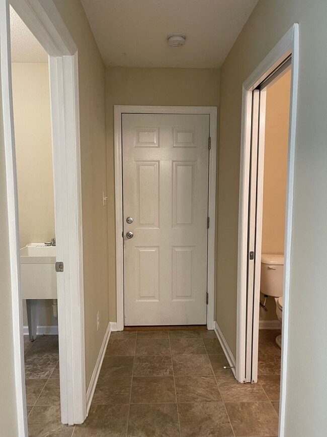 Building Photo - Super Sugarberry