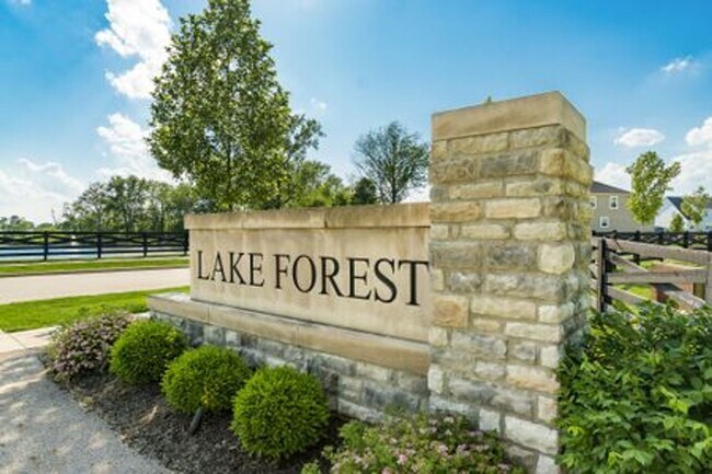 Building Photo - Updated 3-Bedroom Home with 3 Baths, Open-Concept Layout, Luxury Flooring & Bright Modern Kitchen