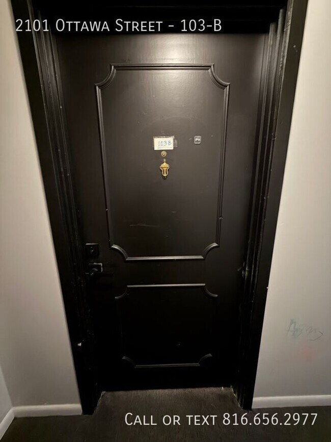 Building Photo - 2101 Ottawa St